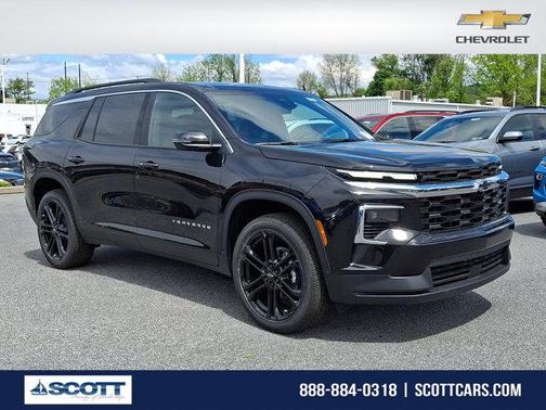 Mosaic Black Metallic 2026 Chevrolet Traverse LT