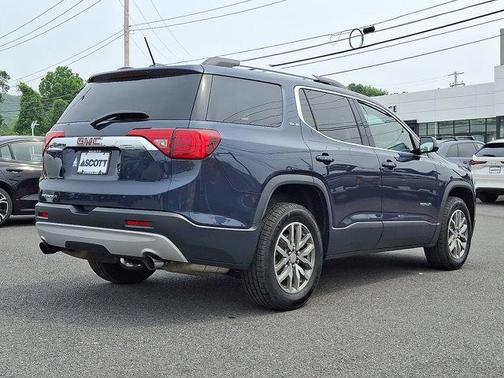 2019 GMC Acadia SLE-2