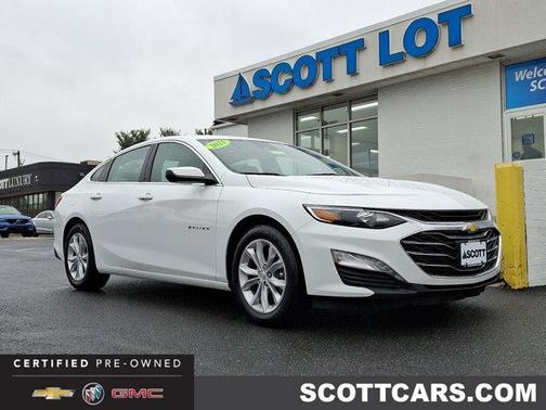 Summit White 2023 Chevrolet Malibu FWD 1LT