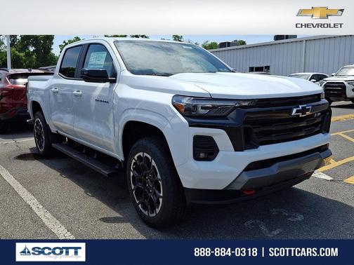 Summit White 2026 Chevrolet Colorado Z71