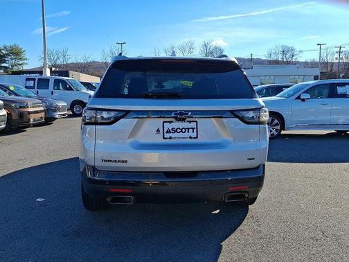 2021 Chevrolet Traverse Premier