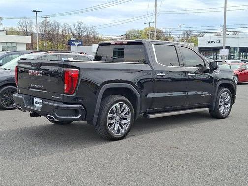 Onyx Black 2023 GMC Sierra 1500 Denali