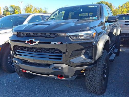 Black 2026 Chevrolet Colorado ZR2