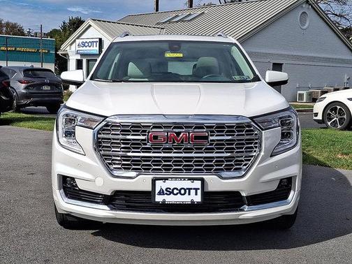 2022 GMC Terrain Denali