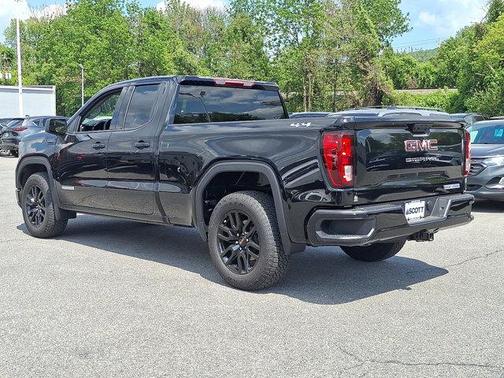 Onyx Black 2024 GMC Sierra 1500 Elevation