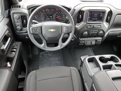 Black 2026 Chevrolet Silverado 1500 Custom