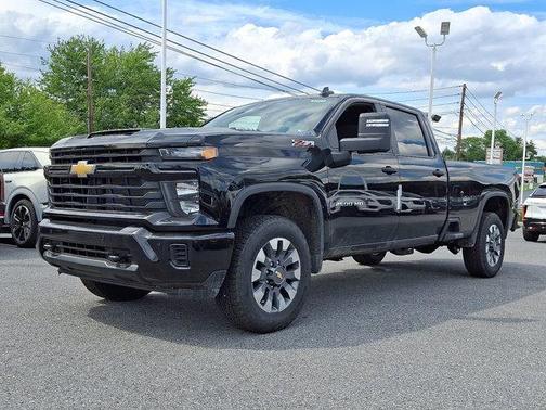 2025 Chevrolet Silverado 2500 Custom