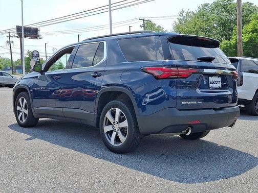 2022 Chevrolet Traverse LT Leather