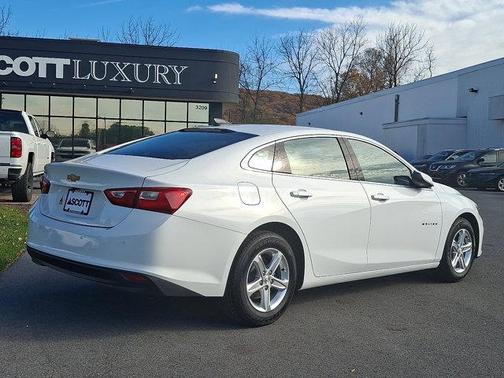 2023 Chevrolet Malibu 1LS