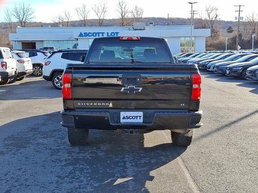 2018 Chevrolet Silverado 1500 2LT