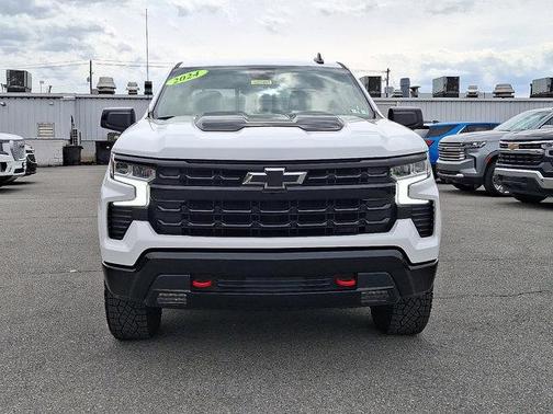Summit White 2024 Chevrolet Silverado 1500 LT Trail Boss