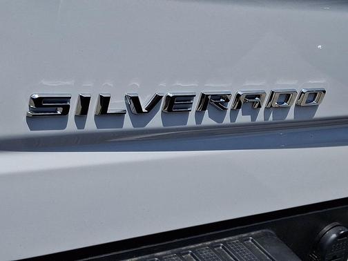 Summit White 2026 Chevrolet Silverado 1500 Custom Trail Boss