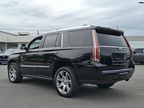 2018 Cadillac Escalade Premium Luxury
