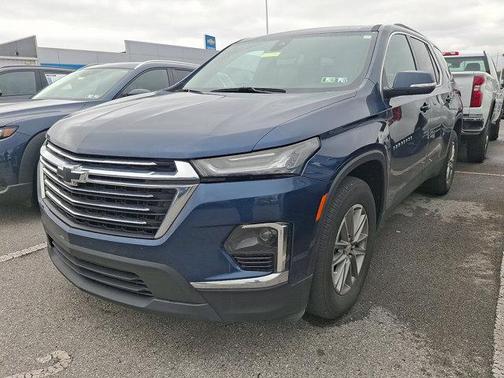 2023 Chevrolet Traverse LT Leather