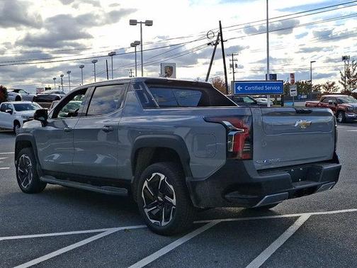 2026 Chevrolet Silverado EV LT