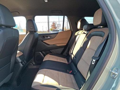 2026 Chevrolet Equinox AWD ACTIV