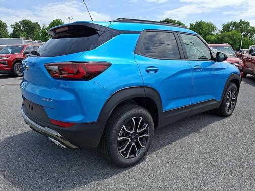 Marina Blue Metallic 2026 Chevrolet Trailblazer ACTIV
