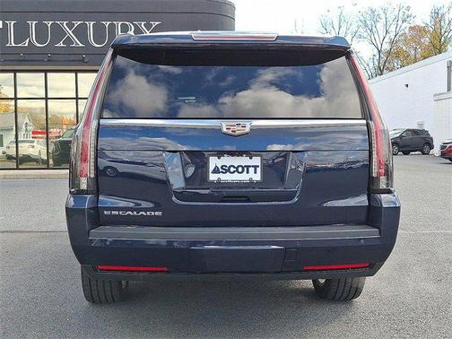 2020 Cadillac Escalade ESV Luxury