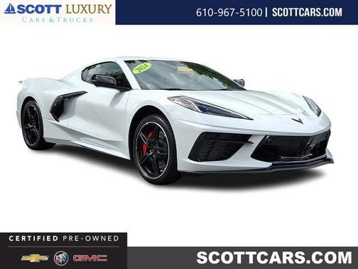 Arctic White 2024 Chevrolet Corvette Stingray w/2LT
