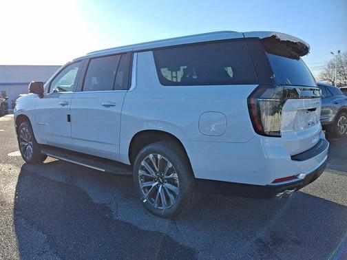 2026 Chevrolet Suburban High Country, 4WD