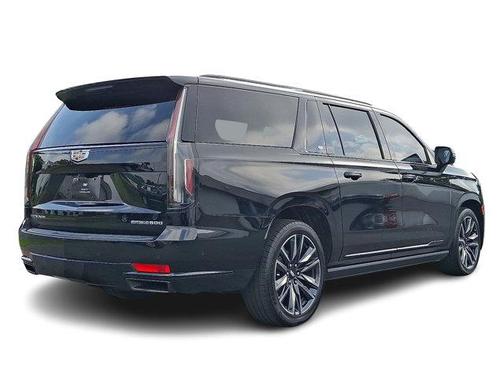 2022 Cadillac Escalade ESV Sport