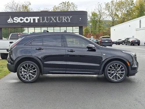 2020 Cadillac XT4 Sport