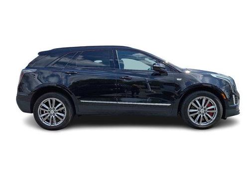 2022 Cadillac XT5 Sport