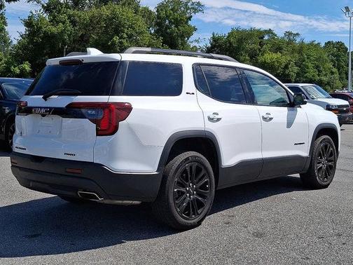 2023 GMC Acadia AWD SLE