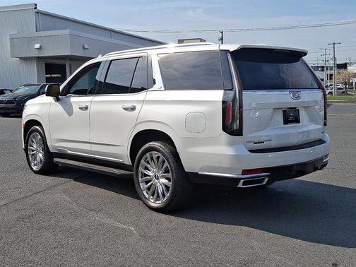 2021 Cadillac Escalade Premium Luxury