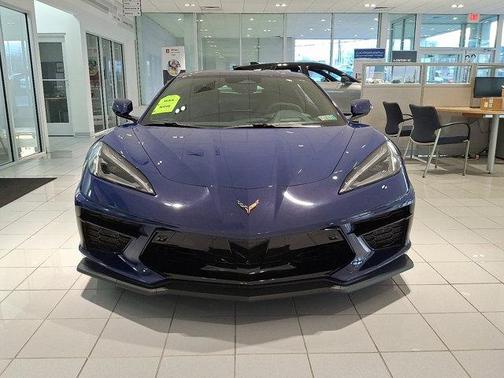 2025 Chevrolet Corvette Stingray w/2LT