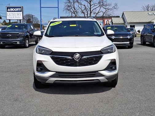 White Frost Tricoat 2020 Buick Encore GX Essence