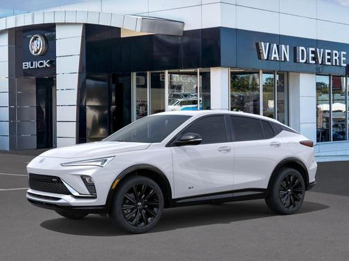 Summit White 2026 Buick Envista Sport Touring FWD