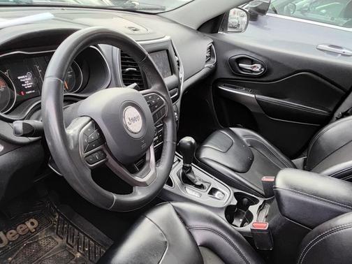 2020 Jeep Cherokee Latitude Plus