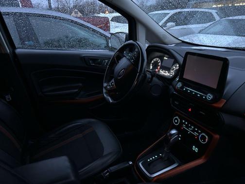 2018 Ford EcoSport SES