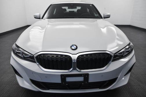 2025 BMW 330 i xDrive