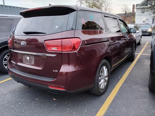 2020 Kia Sedona LX