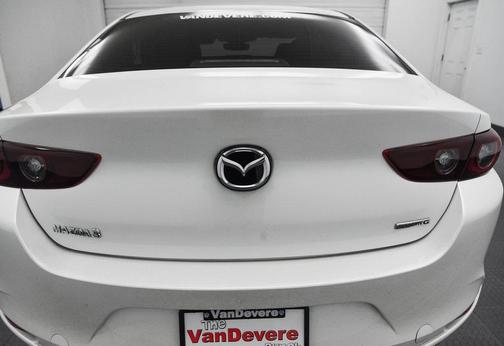 2023 Mazda Mazda3 FWD w/Preferred Package