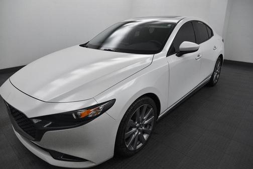 2023 Mazda Mazda3 FWD w/Preferred Package