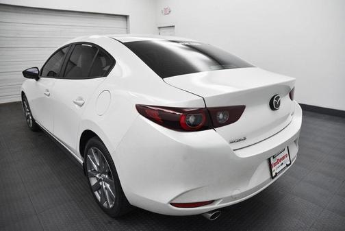 2023 Mazda Mazda3 FWD w/Preferred Package