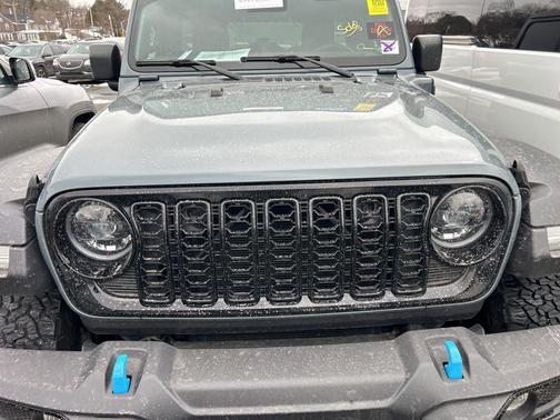 2024 Jeep Wrangler 4xe Willys