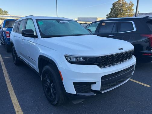 2024 Jeep Grand Cherokee L Altitude