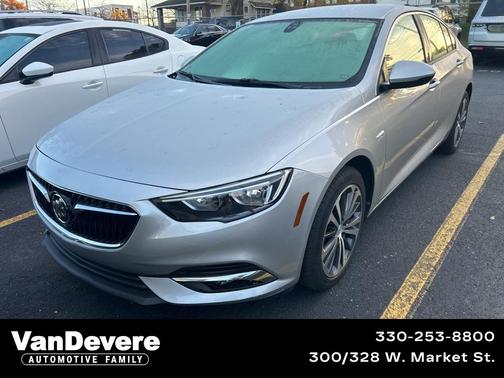 2019 Buick Regal Sportback FWD Essence