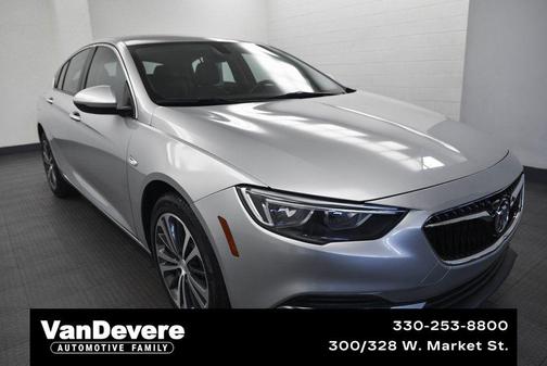 2019 Buick Regal Sportback FWD Essence
