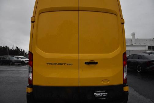 2021 Ford Transit-250 Base