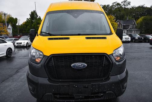 2021 Ford Transit-250 Base
