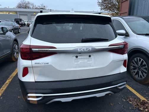 2023 Kia Seltos EX