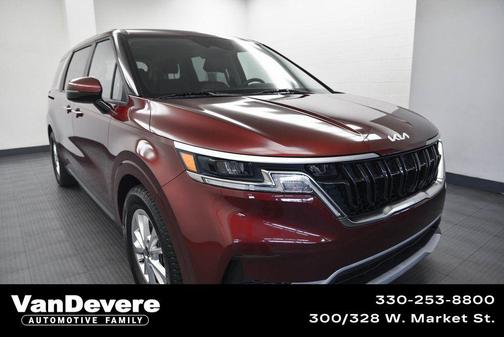 2023 Kia Carnival LX