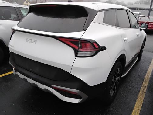 2023 Kia Sportage EX