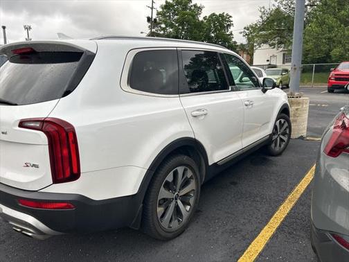 2020 Kia Telluride S