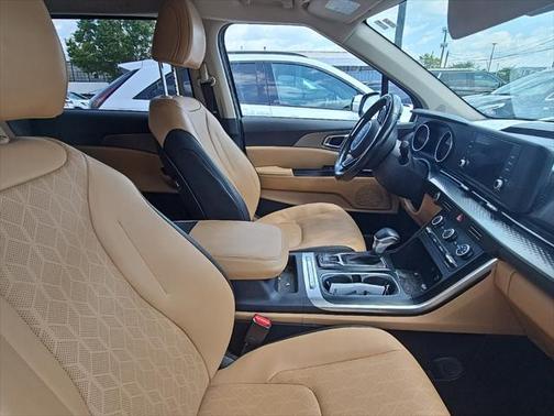 2022 Kia Carnival LXS